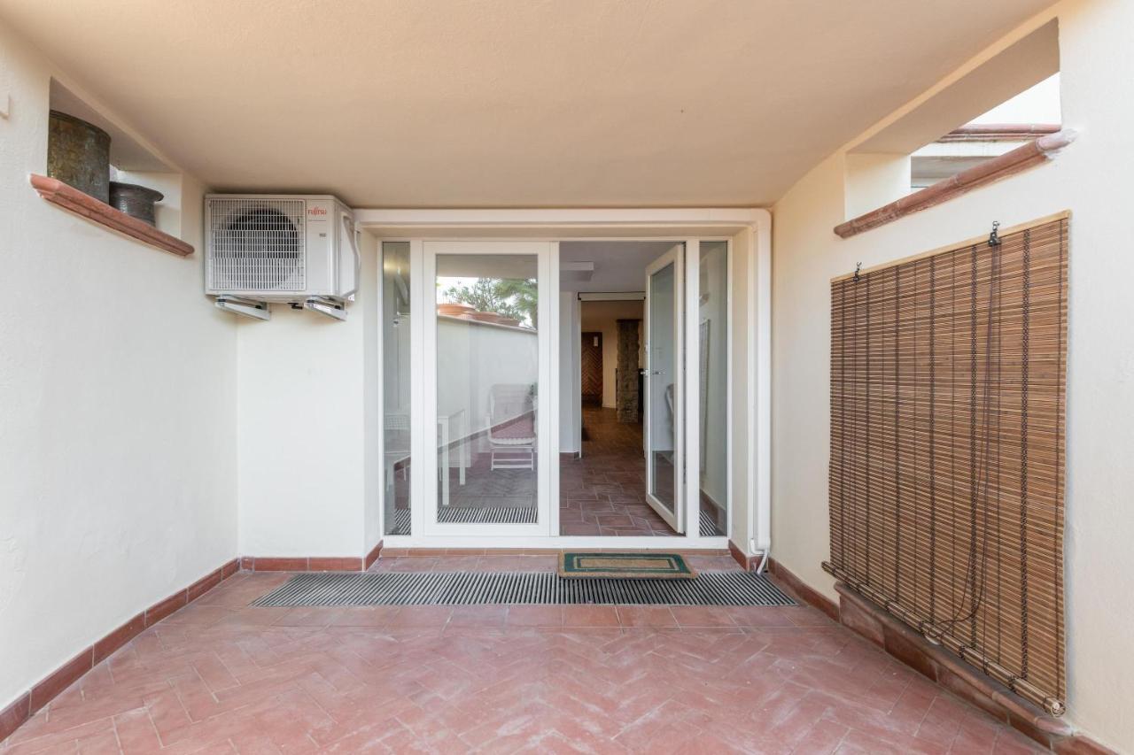 La Casa Davanti Al Mare Quartu Sant'Elena Exterior photo