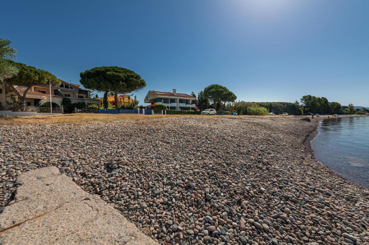 La Casa Davanti Al Mare Quartu Sant'Elena Exterior photo